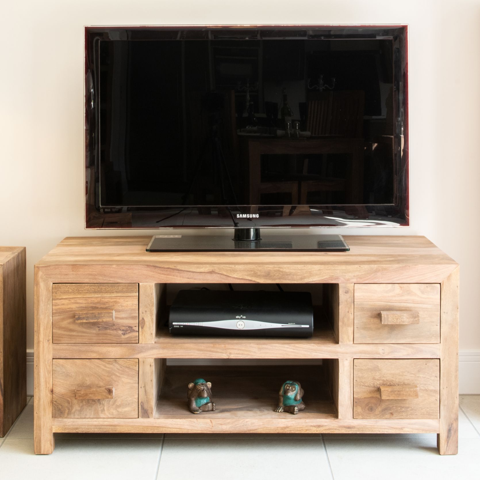 Cuba TV Units Cuba TV Units
