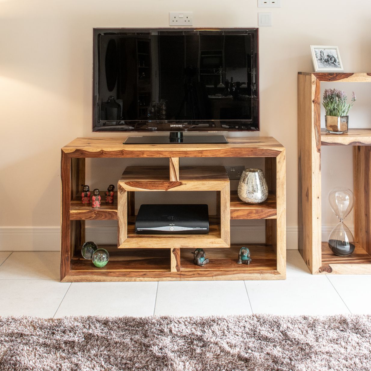 Cube TV Units