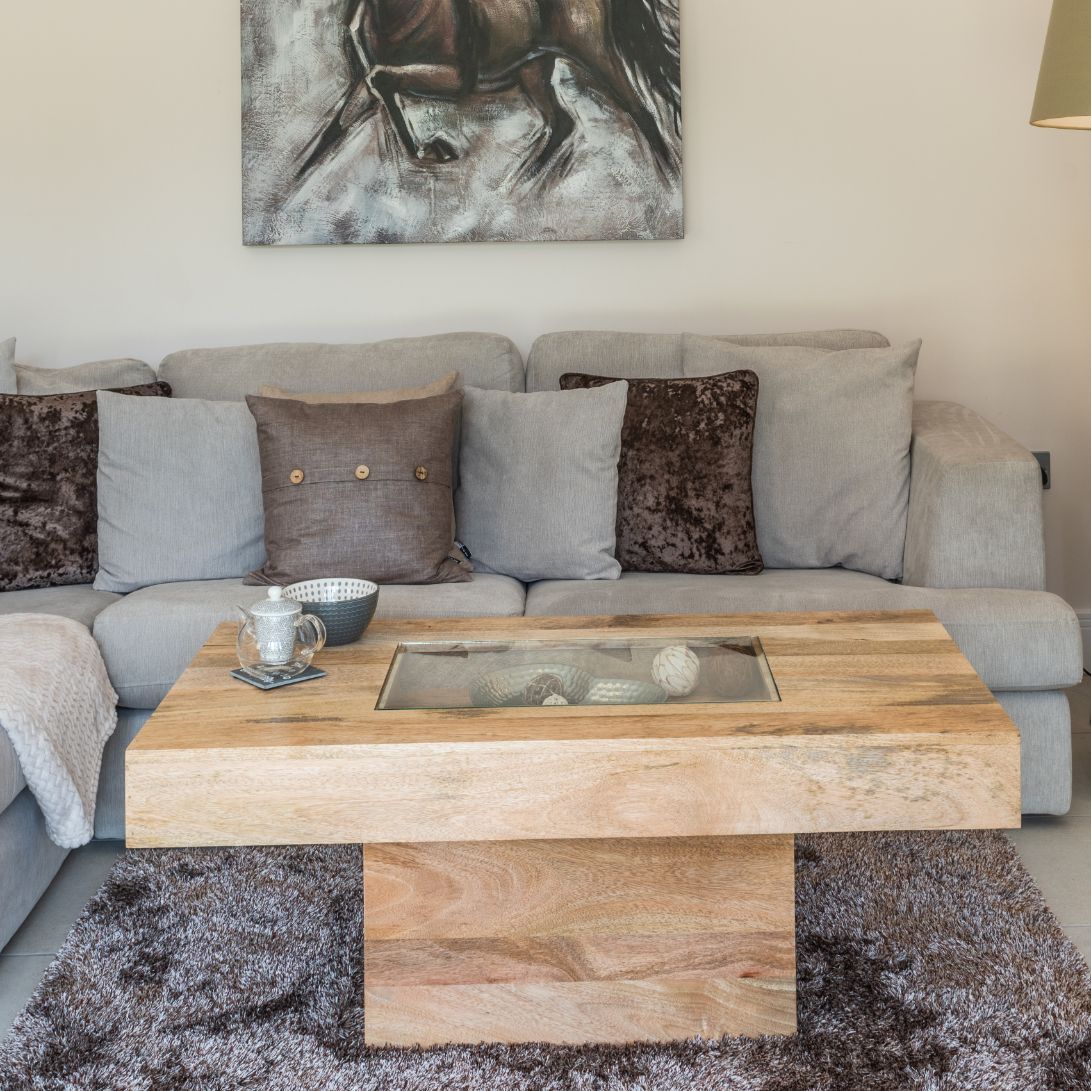 Large square light hotsell oak coffee table