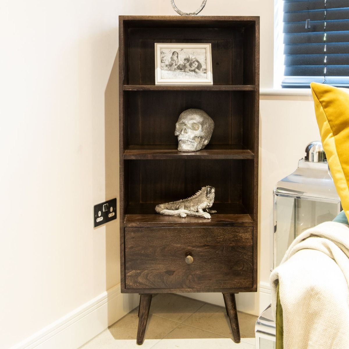 Vasagle retro shop bookcase