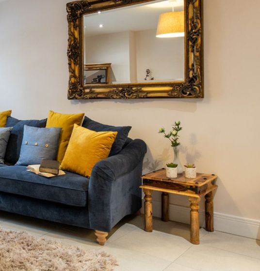 Jali Sheesham - 45cm Thakat Table - In Stock