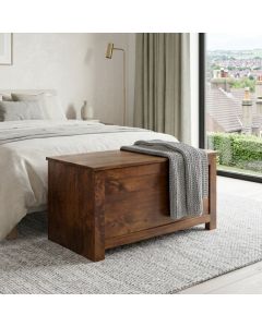 Dakota Blanket Box