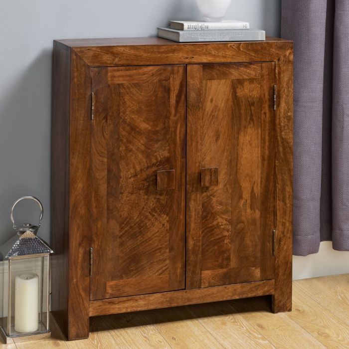 Small sales multimedia cabinet